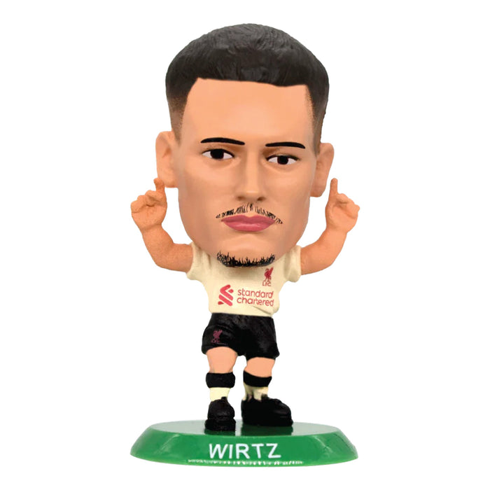 Soccerstarz Liverpool Florian Wirtz Home Kit 2026 version collectible figure on green base