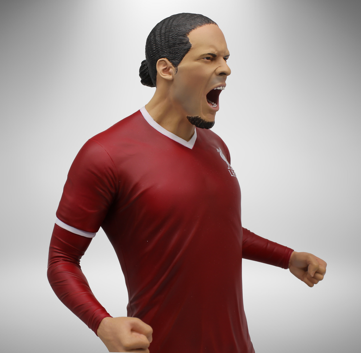 Football's Finest Liverpool FC – Virgil Van Dijk Figure